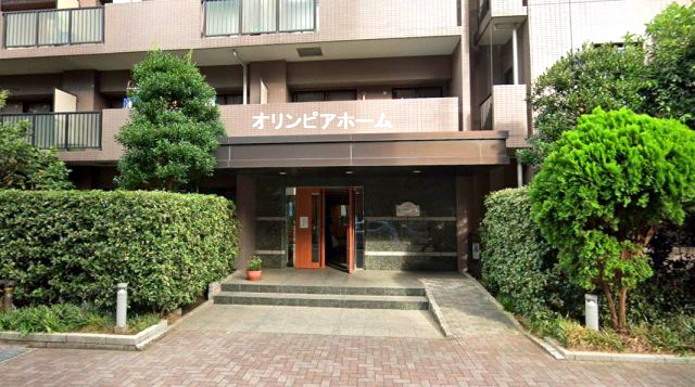 メイツ新小岩親水公園　8階　角　部屋　リ　ノベーションのエントランス