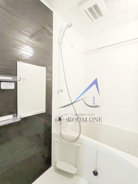 ブランドール坂下三丁目の浴室|お風呂です。