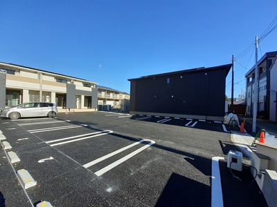 【駐車場】 | ラ・リーバンベルＢ | 駐車場