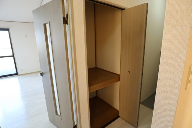 アルカディア　Ａ棟の収納