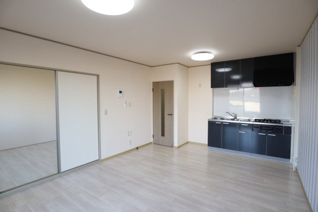 アルカディア　Ａ棟の居間・リビング