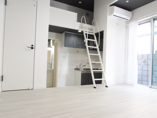 あんしんプラス安倉西08-2013の内装|おしゃれな内装です