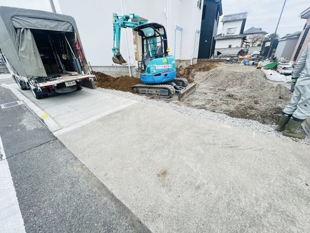 新築　伊勢崎市田中島町　Livele Garden.S　１号棟の駐車場|現地写真　駐車スペースは2台分可能です！
