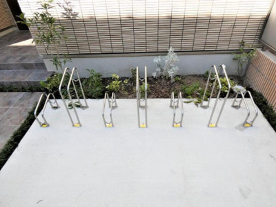 【駐車場】 | Zoo Street池之端