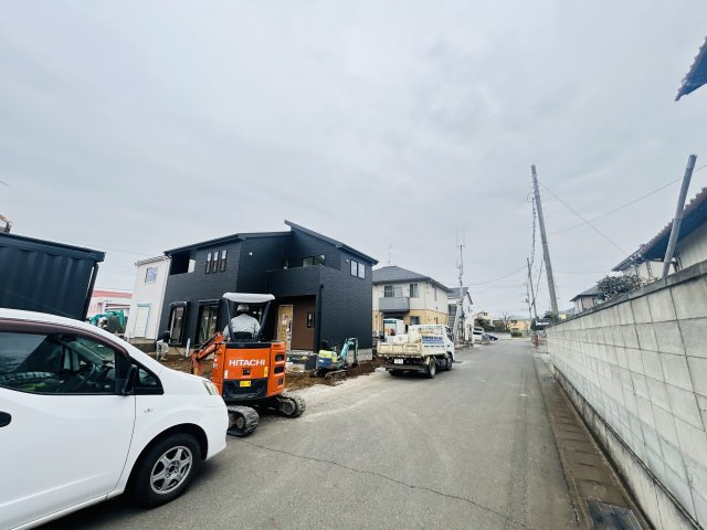 新築　伊勢崎市田中島町　Livele Garden.S　2号棟の前面道路含む現地写真|現地写真　東側接道幅員約6ｍ	