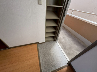 【玄関】 | ディアーライフ奥田