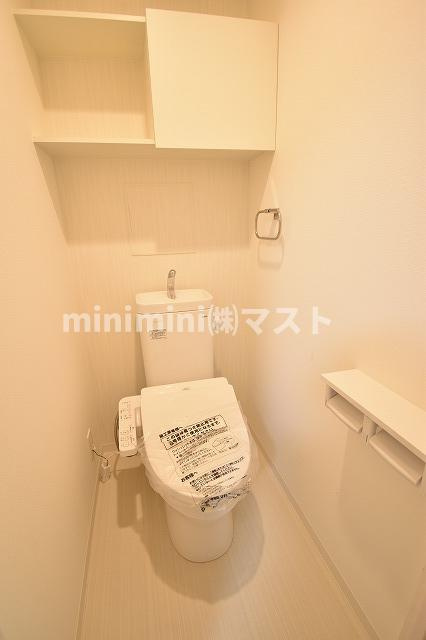 大阪市東成区東今里３丁目の賃貸マンションのトイレ