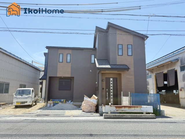 明石市魚住町西岡　A号棟