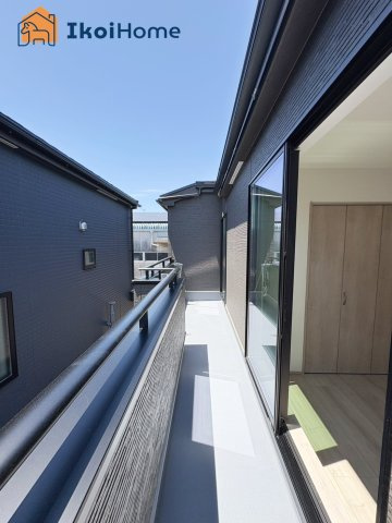 明石市魚住町西岡　A号棟のバルコニー|【ホームページに現地動画掲載中】●年中無休：当日予約可●バルコニーの屋根は８万円から設置できます。