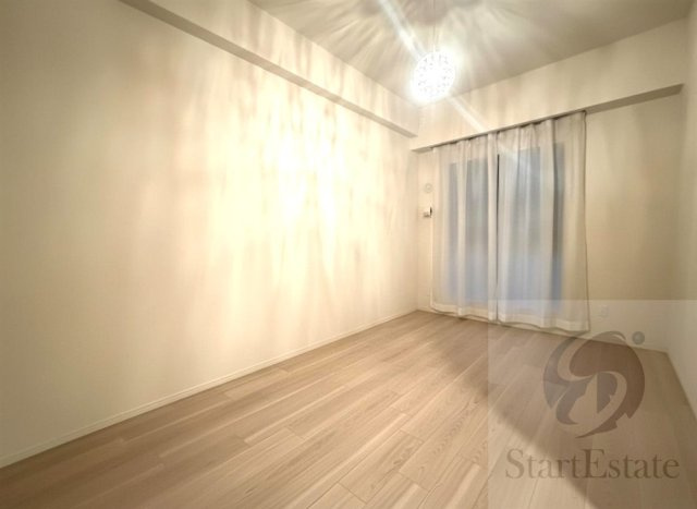 【寝室】 | ブランズ天王寺国分町 | AIで家具等を消去したイメージ画像になります。