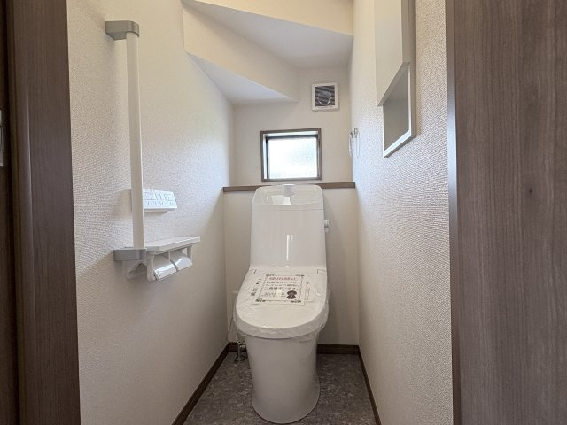 【トイレ】 | 深谷市上野台第59期　ワイウッドコート　新築戸建　全3区画　3号棟　