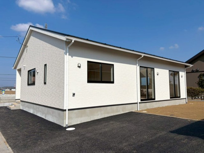 【外観】 | 潮来市日の出3号棟 | 施工例：ご見学はお気軽に0476-37-3888までお問合せ下さい！