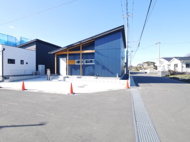 大網白里市大網　新築戸建の駐車場|スーパーベイシア徒歩約2分 ３LDKロフト付 駐車2台可 オール電化推奨  リビング約16帖 全室洋