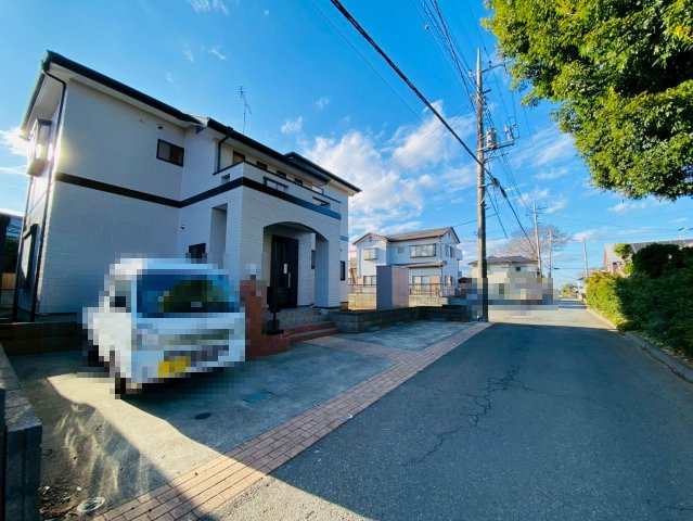 富山　中古戸建の前面道路含む現地写真
