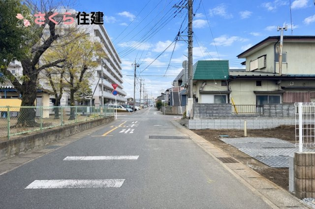 LIGARE　小山市城東10期　全１棟の前面道路含む現地写真|前面道路北側６ｍ公道