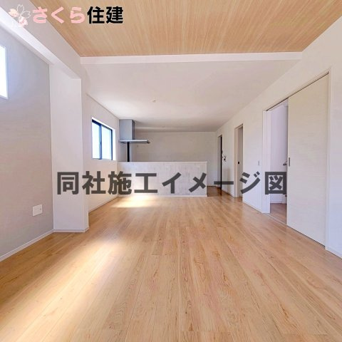 LIGARE　小山市城東10期　全１棟の内観：施工例|同社施工物件の写真です。※建具やフローリング、その他仕様が違う場合がございます。									
