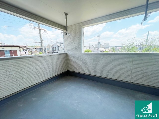 ★1(土)2(日)現地見学可能！★城陽市寺田市ノ久保　第6期　新築一戸建てのバルコニー|急な雨でも安心のインナーバルコニー！