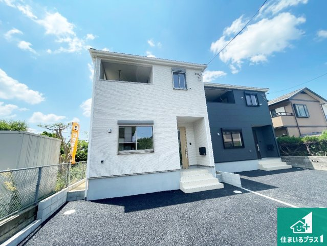 ★1(土)2(日)現地見学可能！★城陽市寺田市ノ久保　第6期　新築一戸建ての外観|安心の10年保証！外観を美しく保ち、雨水で汚れを落とします！気になることがありましたら、お気軽にお問い合わせください！