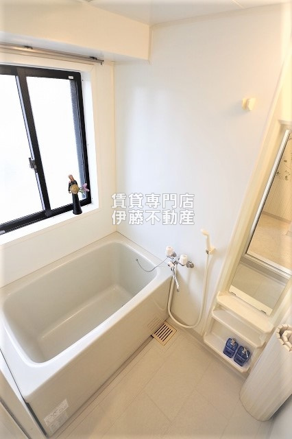 シャトレの浴室