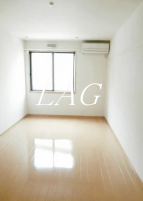 【居間・リビング】 | モンテピアＶ | 洋室のお部屋です。