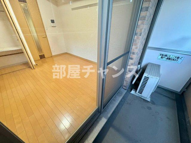 プレサンス名古屋城前のバルコニー