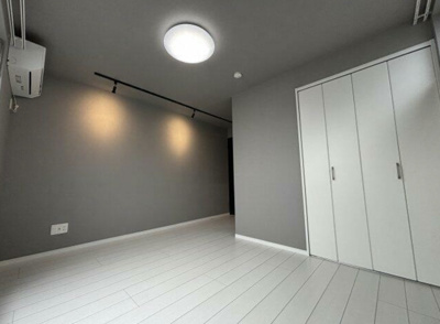 【寝室】 | コヤス・ハーフェンハイム