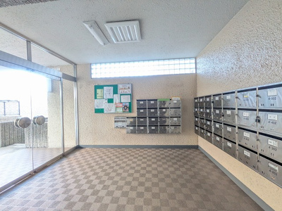 【エントランス】 | 茶売団地4号棟（C-7）