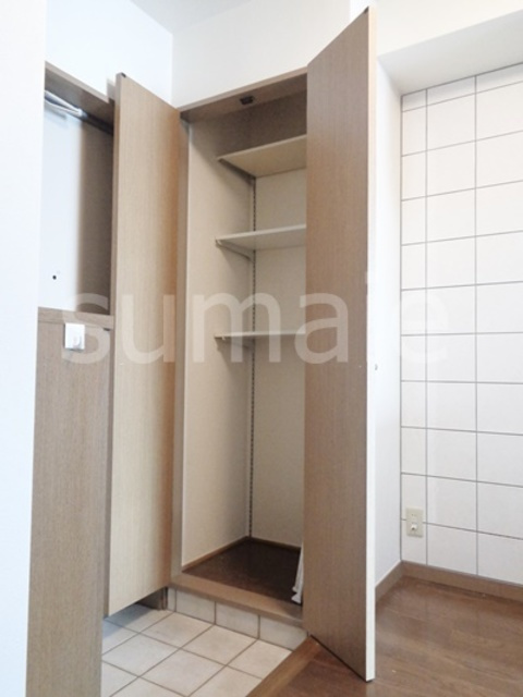 アビテ王子の収納|玄関に収納有！！