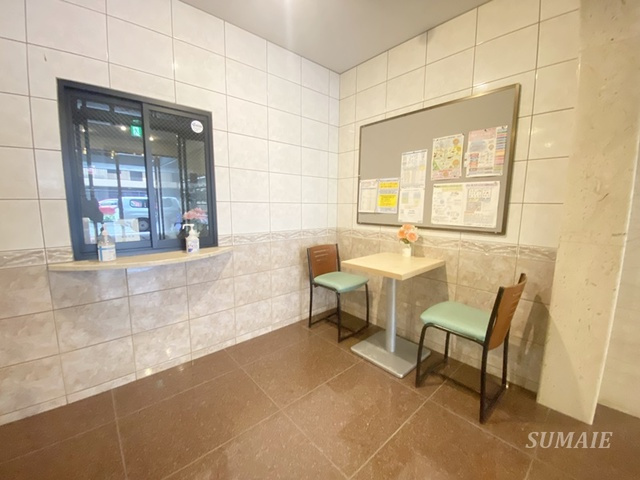 アビテ王子のロビー|エントランスです☆