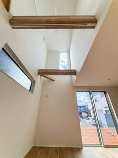 【居間・リビング】 | 綾瀬市深谷上5丁目 Ａ棟 | 吹抜部分