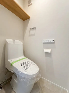 【トイレ】 | 綾瀬市深谷上5丁目 Ａ棟 | 洗浄便座