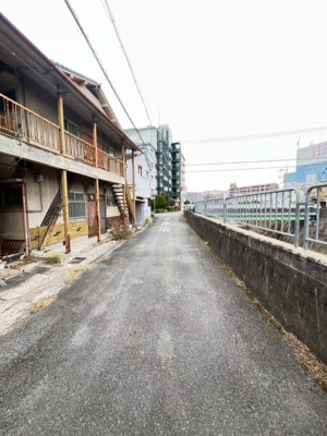 【周辺】 | シャーメゾンロワジール