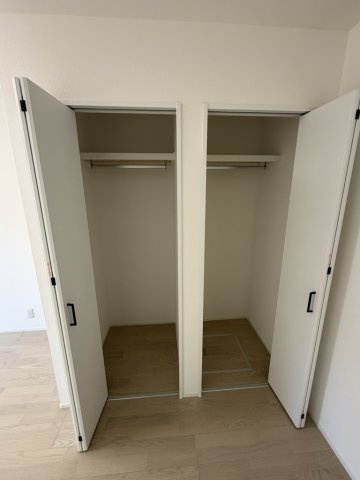 辰野町伊那富　中古住宅の収納