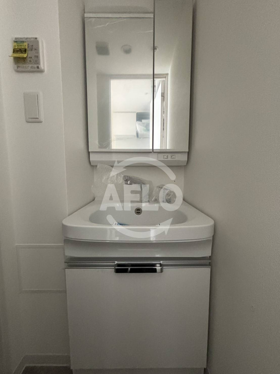 ソルテラスOSAKA弁天町クレアストの独立洗面台|ソルテラスOSAKA弁天町クレアスト　独立洗面台