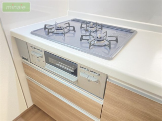 【キッチン】 | ファミリークローク　リビングイン階段　夏見3　限定1棟 | 施工例