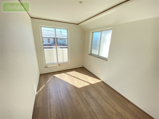 【洋室】 | ファミリークローク　リビングイン階段　夏見3　限定1棟 | 施工例