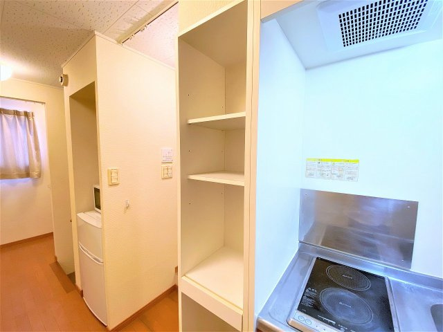 レオパレスパルミエのキッチン|設備・仕様は号室により異なる為、現況を優先します。