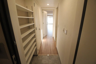 【玄関】 | Broad阿倍野阪南町Residence | 玄関