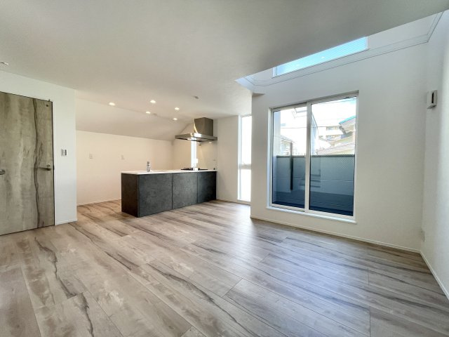 ＜LIBERi リーベリー＞練馬区石神井町7丁目　希少エリア　限定1棟