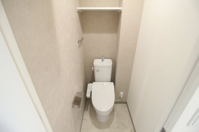 【トイレ】 | Broad阿倍野阪南町Residence | 温水洗浄便座付きトイレ