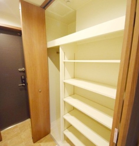 Ｓｏｕｔｈ　Ｓｉｄｅ　１１　サウスサイドイレブンの収納