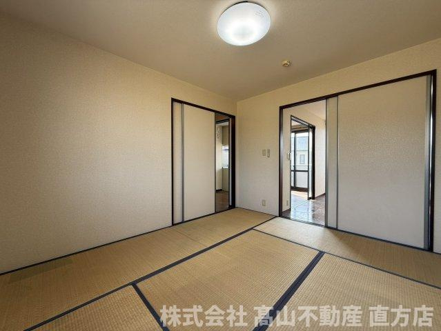 直方市大字感田のアパートの洗面所