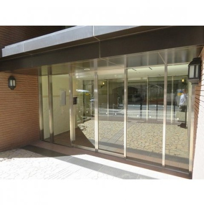 グランシティラピュタタワーのエントランス