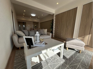 【居間・リビング】 | シティコーポ滝子通 | キャンペーン対象物件です♪詳細は弊社ホームページもしくはスタッフまでお気軽にお問合せ下さいませ♪ お役に立てる自信があります♪