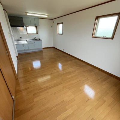 【居間・リビング】 | 湯田ハイツ