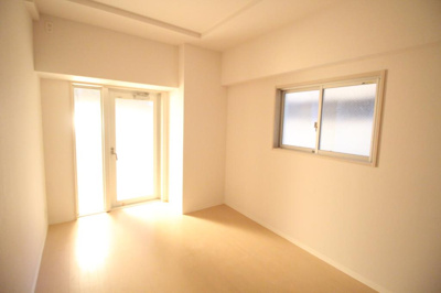 【内装】 | クンラボーロ