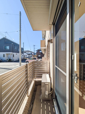 【バルコニー】 | ソレアード | 開放的で明るい空間を演出してくれるバルコニーです