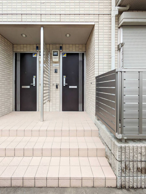 【エントランス】 | ソレアード | エントランスです