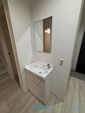 平塚市御殿1期　新築戸建　全1棟1号棟の独立洗面台