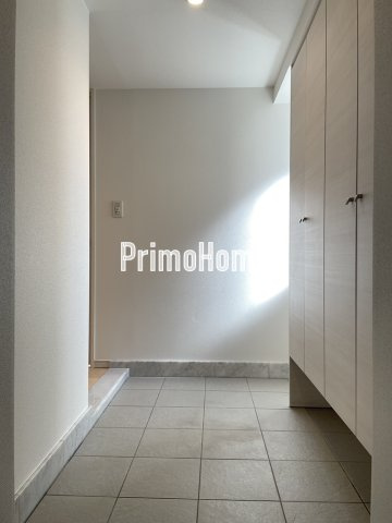 パークハビオ八丁堀の玄関